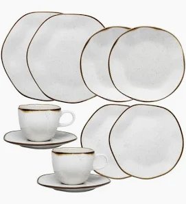 Aparelho de jantar branco com dourado